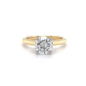 Pre-Owned 1.50ct Round Brilliant cut Diamond Classic Engagement ring set in 18ct Yellow Gold