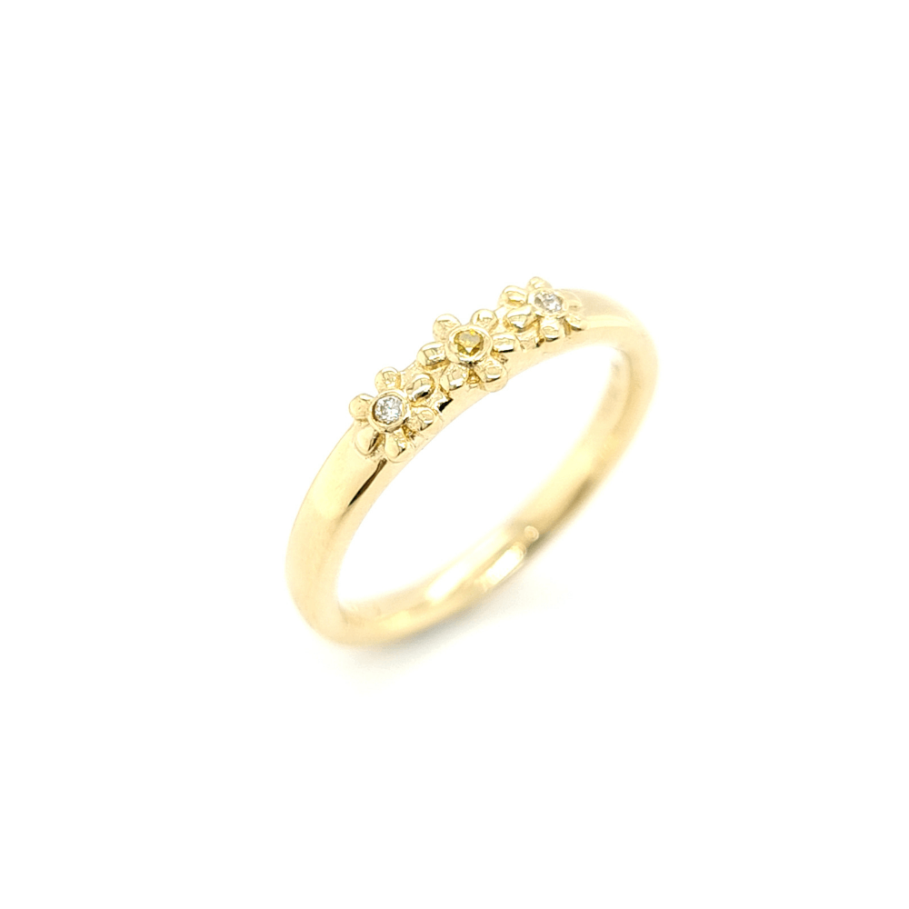 9ct Yellow Gold Daisy Trilogy Ring with Yellow Diamond